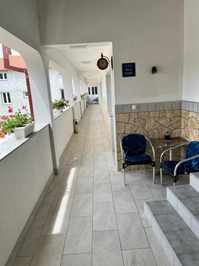 Mountain View Rooms Zadvarje Exterior photo